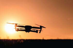 Lee más sobre el artículo ¿Cuál es el Precio de un Drone en Colombia (2021)?